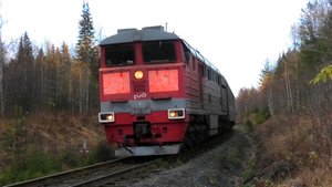 2ТЭ116-1388 секция Б с пригородным поездом Чусовская - Кузино
