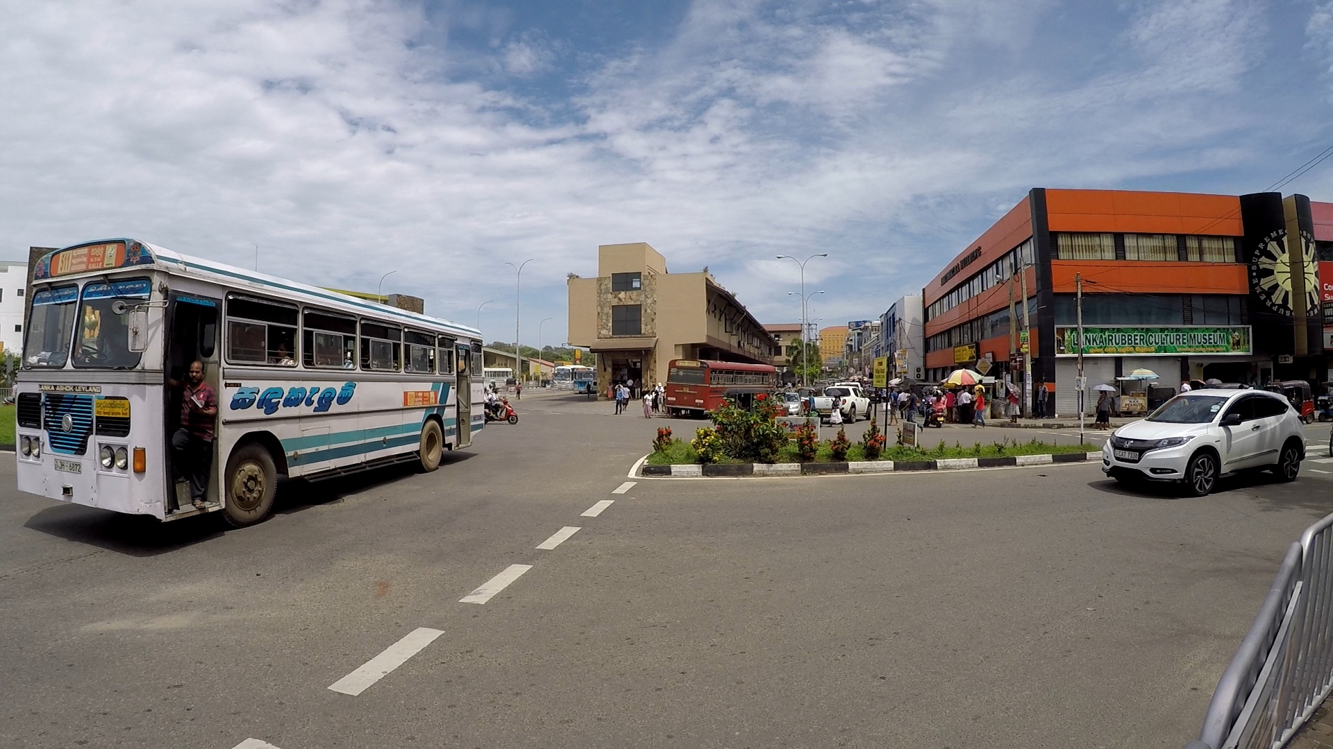 Galle Around Central Bus Station смотреть онлайн