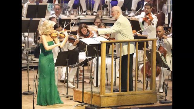 Anne-Sophie Mutter - Devil's Dance (violin and orchestra) - John Williams смотреть онлайн