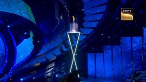 Arunita की Performance को मिले Compliments और Standing Ovation | Indian Idol S 12 | Full Episode