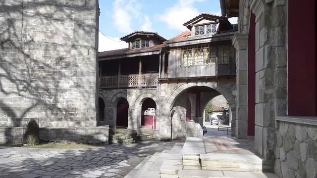 Tour of the church of Agia Paraskevi смотреть онлайн