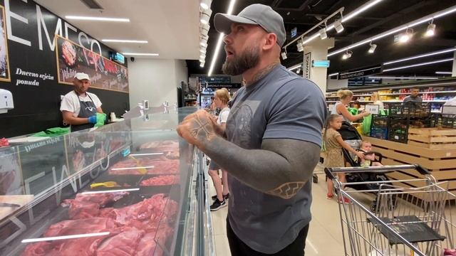 Жизнь качка в Черногории. Часть 4. Покупаем продукты смотреть онлайн