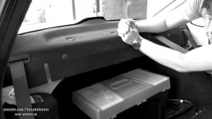 Lada Granta - установка реле мигания стоп-сигнала (прерывателя).