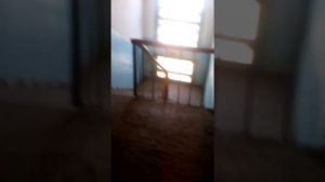 Аня плачет