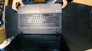 Разборка и чистка ноутбука Packard Bell - P7YS0