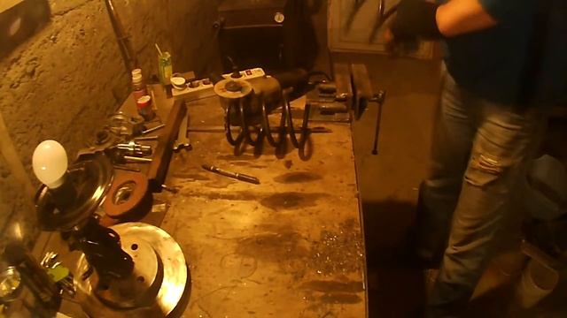 Настольная лампа из автозапчастей своими руками смотреть онлайн