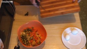 САМЫЙ ПРОСТОЙ И БЫСТРЫЙ СПОСОБ ПРИГОТОВИТЬ ГОРУ ОЛИВЬЕ К СТОЛУ / НОВЫЙ ГОД 2020