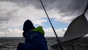 Вытаскиваем парус