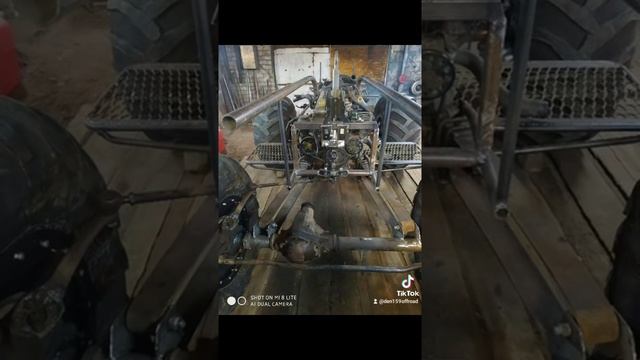 КВАДРАТ ОБОДРЫШИ УАЗ Бездорожье БОЛОТОХОД Сборка ДЯДЯ СЛАВА смотреть онлайн