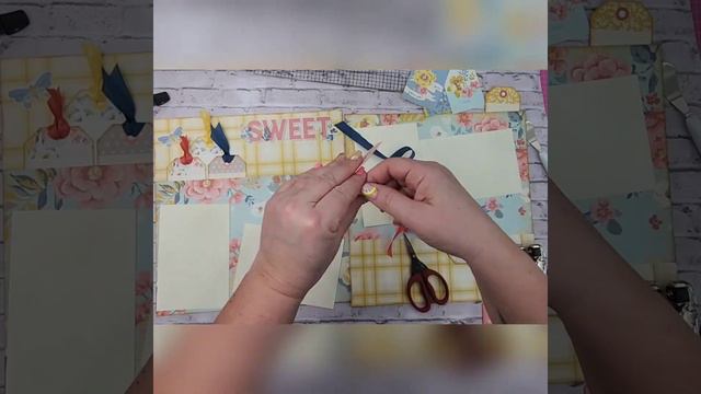 Scrappin' Saturday Series- 2 page Scrapbook Layout featuring Simple Stories Wildflower Collection смотреть онлайн