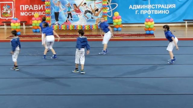 Протвино. "СОШ №1 Детский фестиваль 2014г. хип-хоп смотреть онлайн