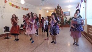 новогодний танец 6 класс