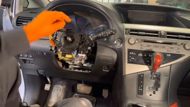 2010-2015 Lexus RX350 RX450h Steering Wheel Spiral Cable Clock Spring Replacement Instructions смотреть онлайн