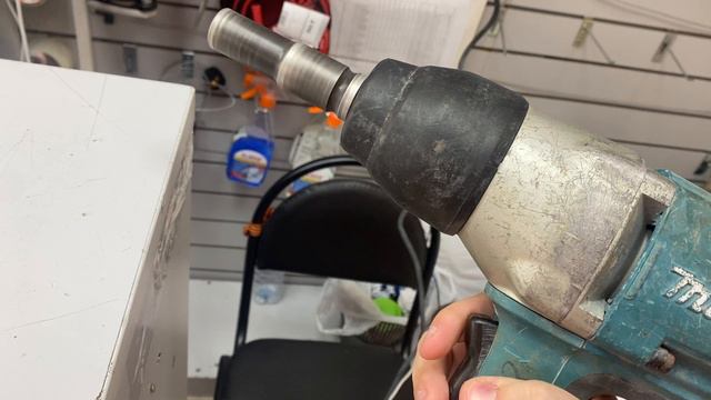 Гайковерт Makita смотреть онлайн