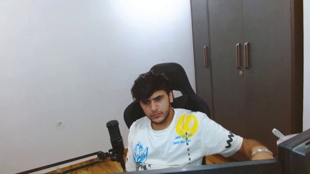 Headphones toot gaye mere :sob: смотреть онлайн