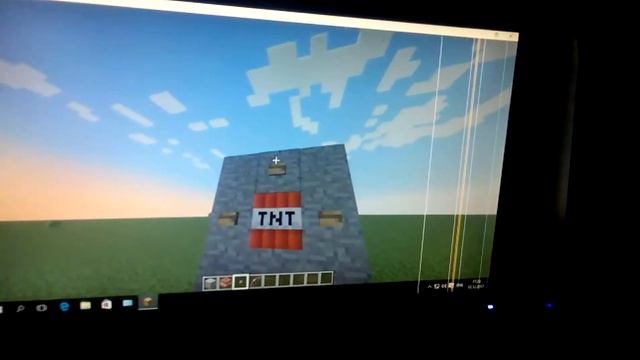 Что делать если скучно в майнкрафте? Ответ здесь! смотреть онлайн