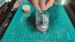 Кулон с красителями РАЗНЫХ производителей и эпоксидной смолы!