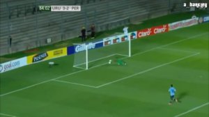 Football Vine   Goalkeeper Angelo Campos Amazing Double Save
