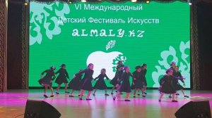 Танец "Месяц Май" Юлия Паршута в исполнении Школы Студии "Тропикана" город Атырау