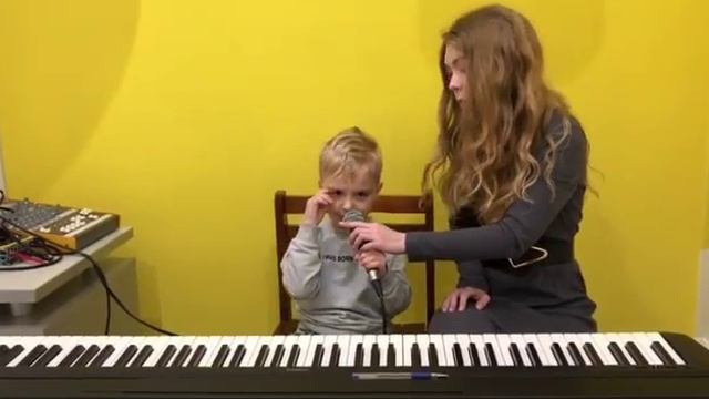 Песенка Мамонтёнка)