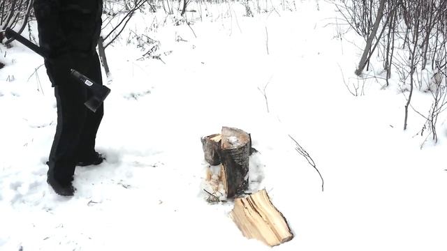 Обзор колуна Fiskars A-19 AXE L и топора Fiskars Solid малый AXE S смотреть онлайн