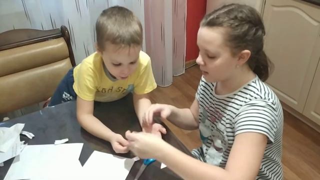 Одежда уточки Лалафанфан (Распаковка) смотреть онлайн