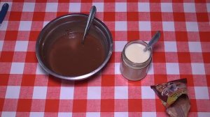 ВКУСНОЕ ШОКОЛАДНОЕ ЖЕЛЕ ИЗ СМЕТАНЫ И КАКАО. КАК ПРИГОТОВИТЬ СМЕТАННОЕ ЖЕЛЕ С КАКАО