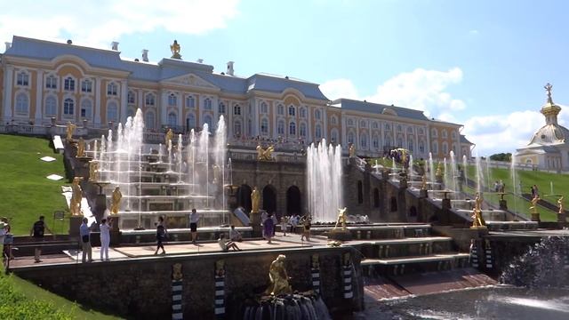 Петергоф - Фонтаны смотреть онлайн