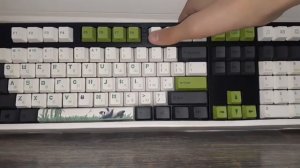 распаковка клавиатуры Varmilo