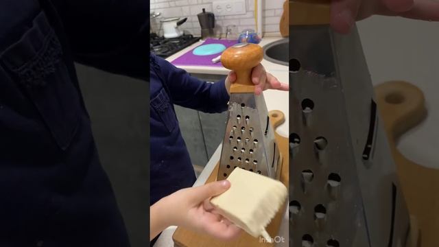 Салат с крабовыми палочками ??? смотреть онлайн