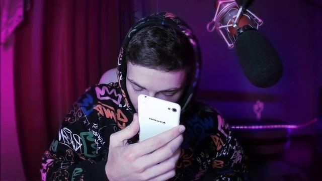 Как Я продавал ИНСТАСАМКУ на АВИТО мужику с 7 СМ смотреть онлайн