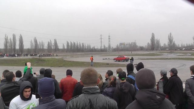 ЗАЗ 1102 Таврия - Mitsubishi Lancer смотреть онлайн