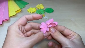 ВЕСЕННИЕ Цветы из фоамирана Резиночки из фоамирана Своими руками