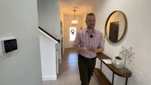 Обзор дома с бассейном и потрясающим видом за $745,000 в США. Дом на продажу во Флориде.