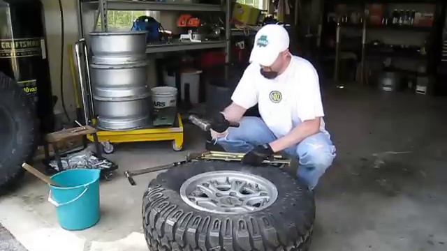 Expeditionr Presents: Hutchinson Rock Monster Disassembly - Part 1