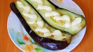 Запеченный баклажан с начинкой в микроволновке