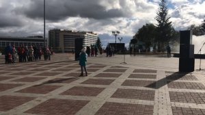 «Башкортостан» слова А. Утягановой, музыка У. Иделбаева, поёт Азалия Зарипова