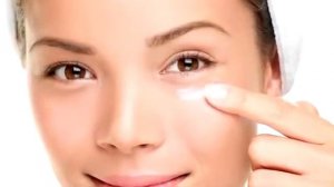 Как убрать верхнее века. Наклейка на веки для второго века