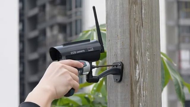 BNT Solar Powered Fake Security Camera | Amazon | Review смотреть онлайн