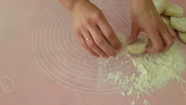 Чебуреки с мясом. Как приготовить сочные, хрустящие, вкусные чебуреки!