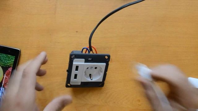 РОЗЕТКА С USB + USB АМПЕРМЕТР смотреть онлайн