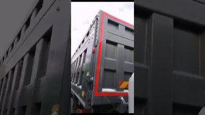 самосвал Shacman 8х4 дорестайлинговый 440лс Cummins