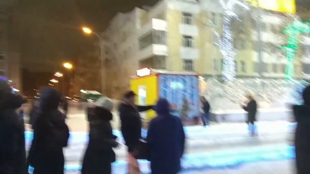 КАК украсили города УКРАИНЫ и РОССИИ на НОВЫЙ ГОД 2020!