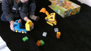 Лего Duplo - распаковка, строительная техника, самосвал... Про машинки