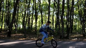 MORJSCHOOL-How to Bunny Hop 360 on BMX (Как сделать Банни Хоп 360) на БМИКС