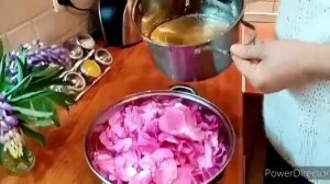 Варенье из лепестков роз