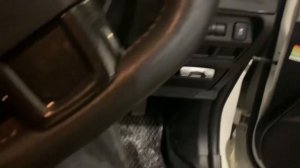 Переделка салона в карбон Субару Леворг