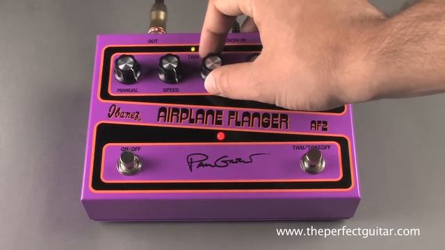 Ibanez Paul Gilbert Airplane Flanger Demo - The Perfect Guitar смотреть онлайн