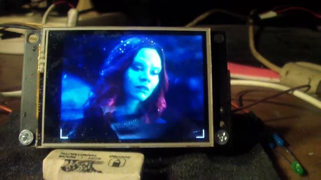 Вывод картинок с SD карты смотреть онлайн