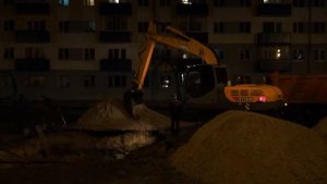 Колесный экскаватор UMG E170W